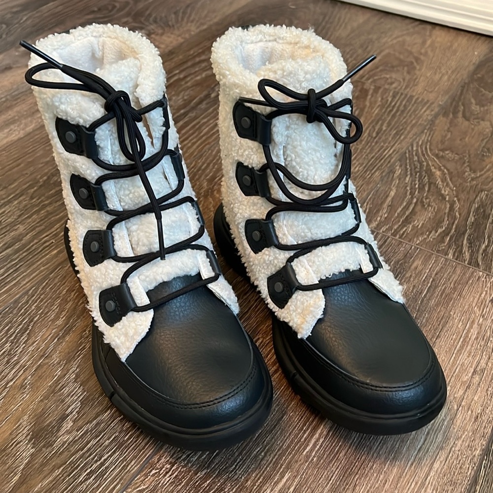 Sorel Explorer Boots